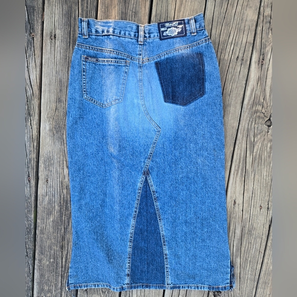 Revolt Jeans Co. Y2K Two-Tone Blue Denim Midi Skirt Sz Girls14/ Womens 26 - Picture 2 of 4